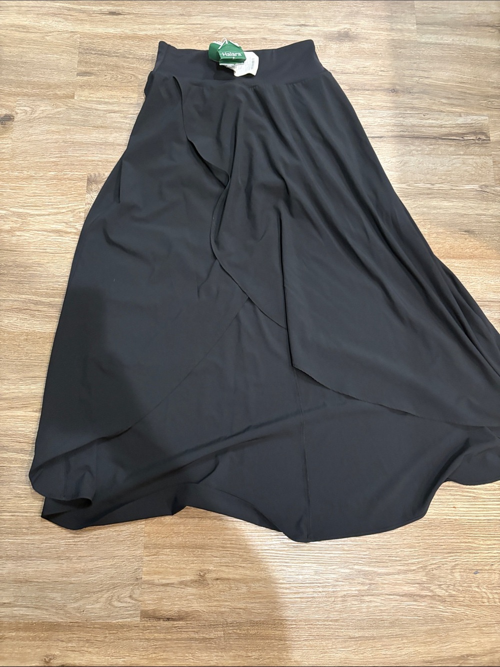Halara Black Asymmetrical Flowy Skirt